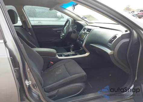 2015 Nissan Altima 2.5 S из США, поврежденный, VIN 1N4AL3AP4FN302756